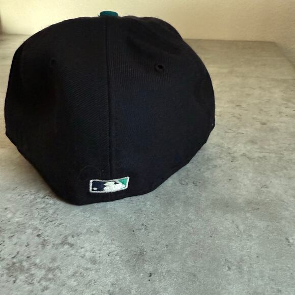 Seattle Mariners new era fitted hat size 71/4 mlb baseball cap - Picture 3 of 5